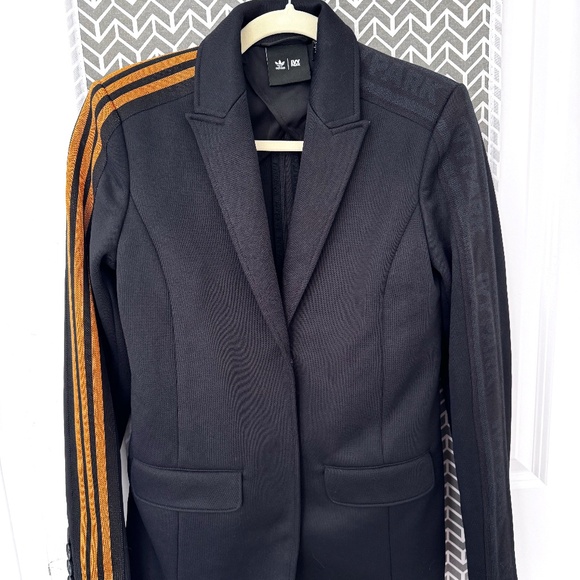 Adidas x IVY PARK 2020 IVP Suit Jacket Blazer - Size XS - Never Worn - Picture 1 of 3